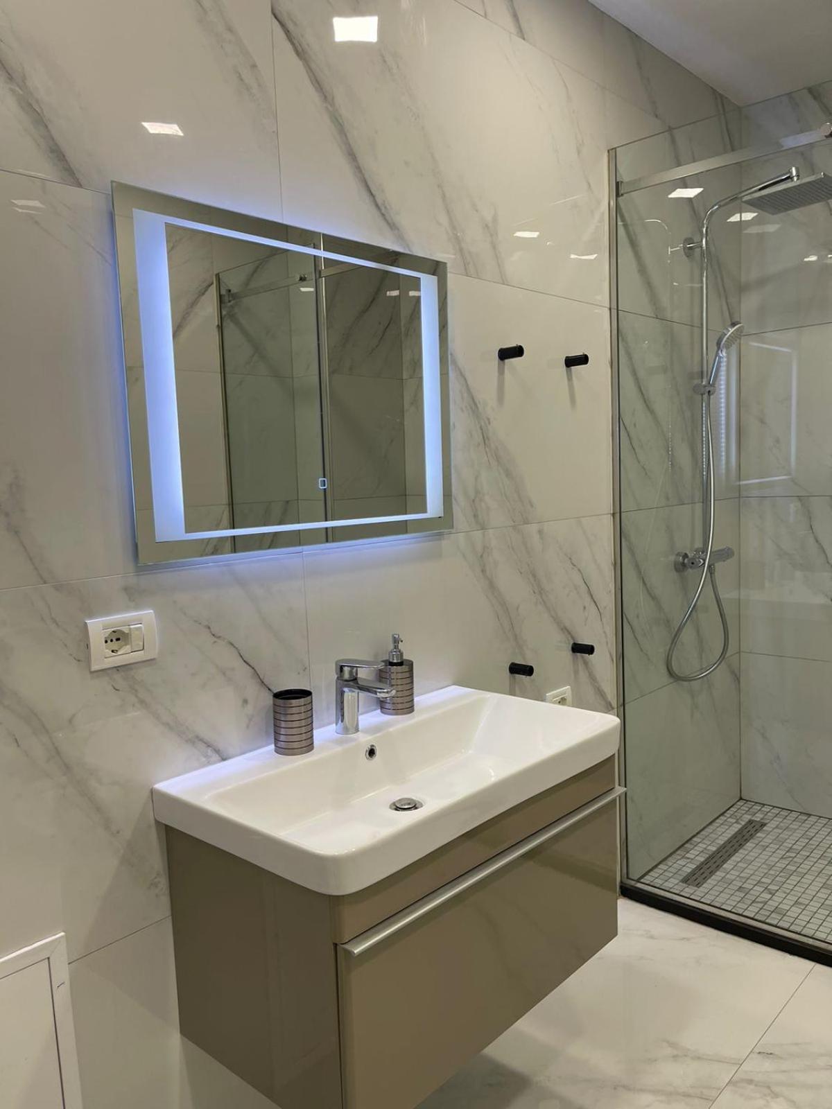 Jur Apartment Durrës 外观 照片