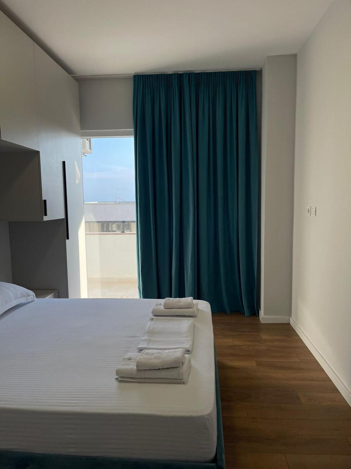 Jur Apartment Durrës 外观 照片