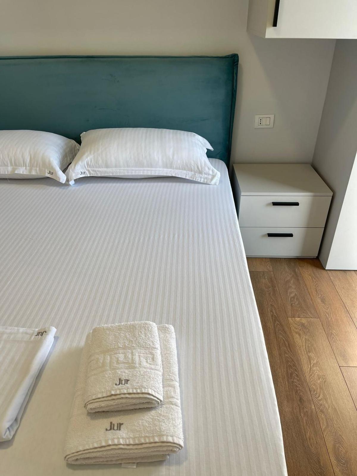 Jur Apartment Durrës 外观 照片